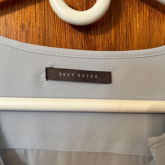 Baby Blue Suzy Shier long sleeve blouse - Picture 2 of 3